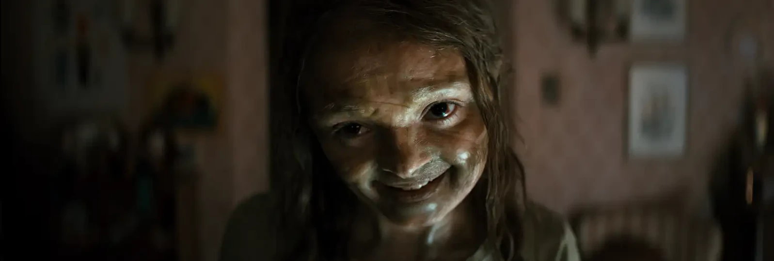 Mumia Film Lee Cronina